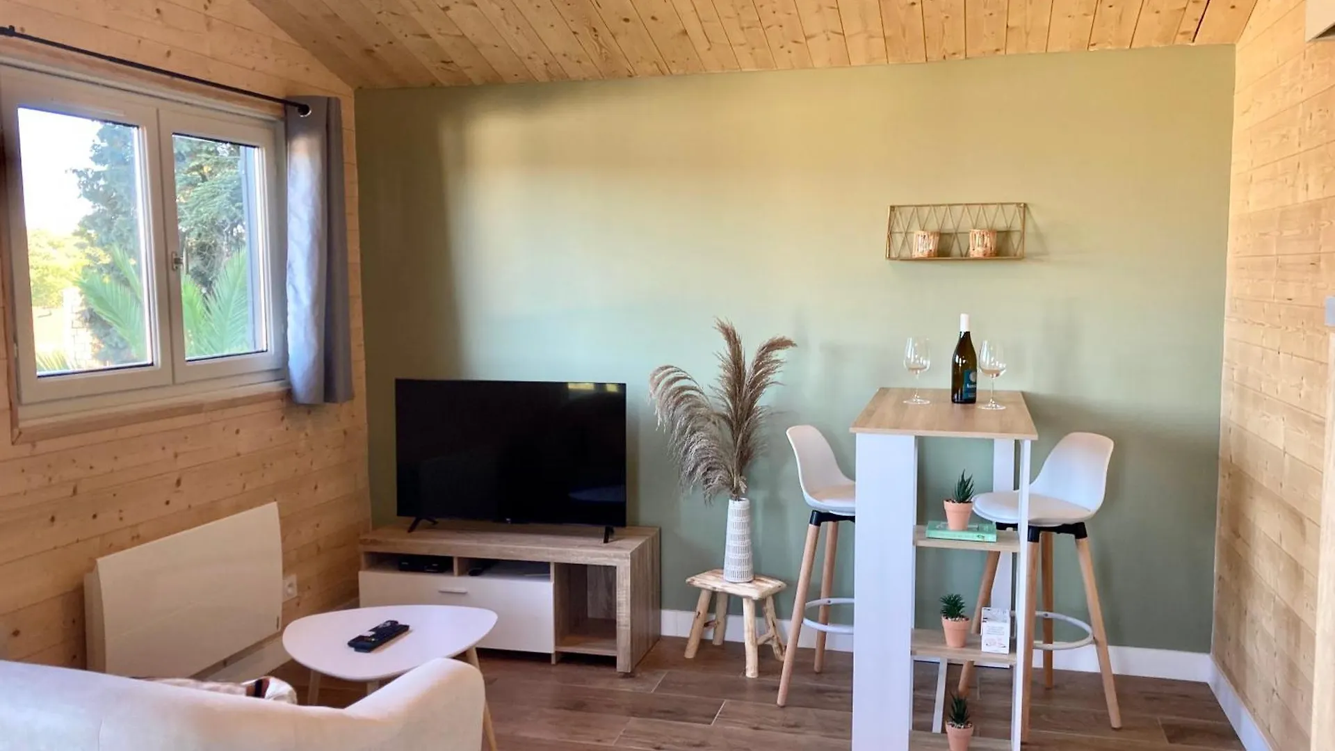 Scorfel Lodge, Northwood, Bain Nordique, Terrasse Tregastel France
